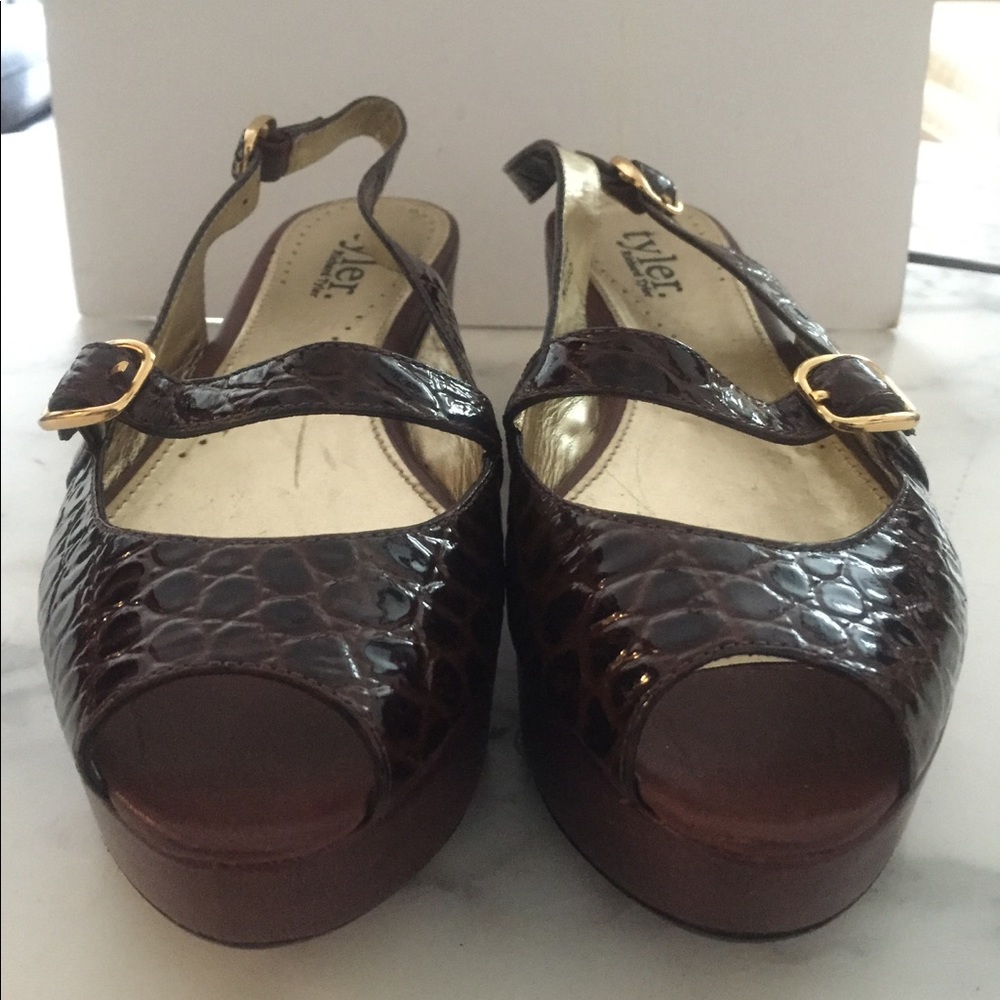 Richard Tyler shoes - Picture 2 of 5